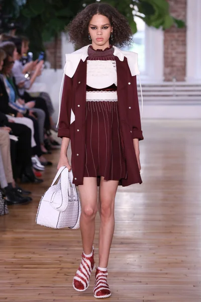 Look 8